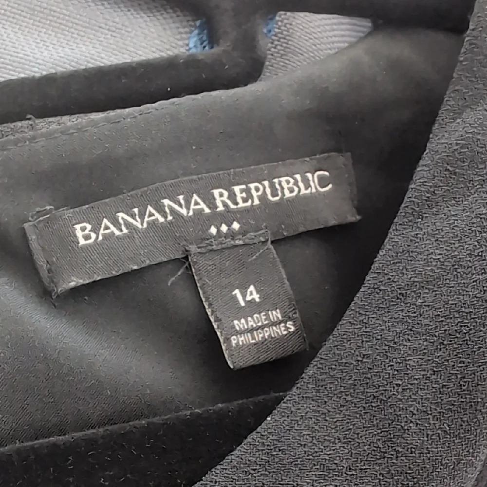 Banana Republic dress - Picture 3 of 4